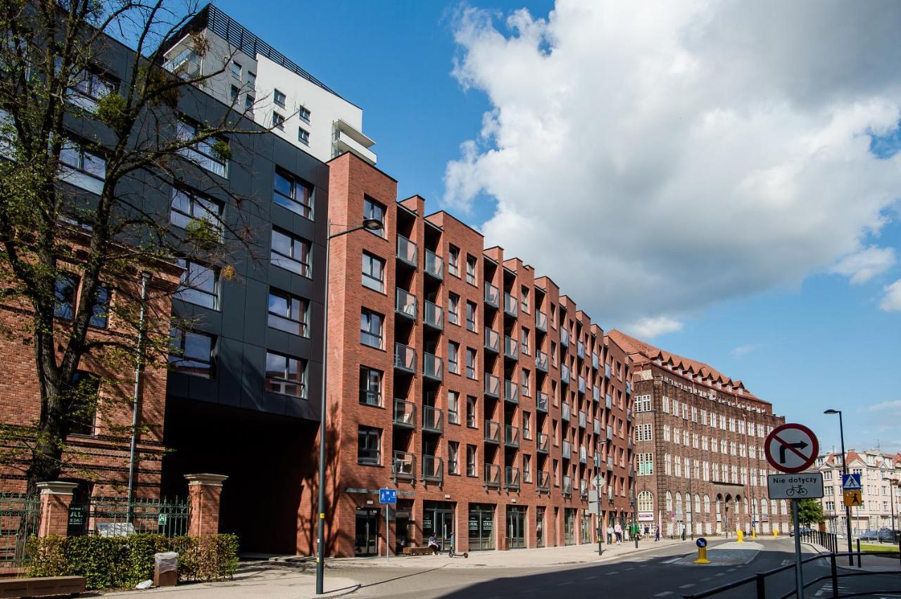 Shipyard Gdansk Apartment - Free Private Parking מראה חיצוני תמונה